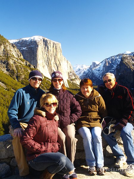 _1036231.JPG - Ah, a nice family shot in Yosemite.