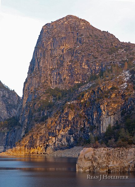 _1036294.JPG - Sunset on Kolana Rock.