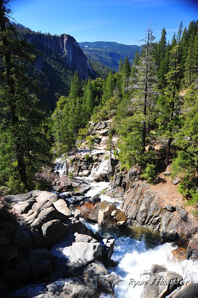 RJH_1591.JPG - View back down the Merced River Canyon.