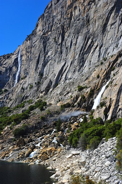 RJH_1686.JPG - Tueeulala Falls and the spray of Wapama Falls.