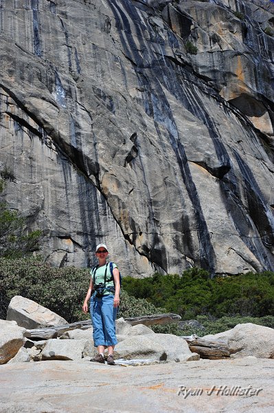 RJH_1692.JPG - Laura on her favorite rocks.