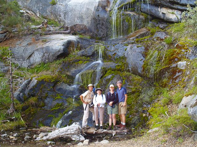 _6012455.JPG - We finally got around taking a group shot near the end of the trail on the way back down.  How lovely.