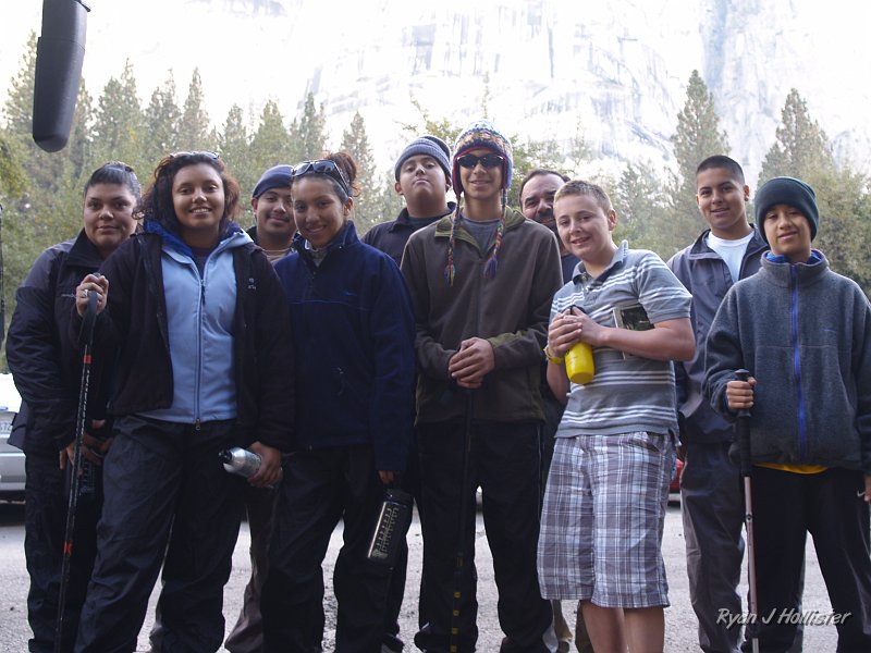 20091027_wildLink_Oct09_0261.JPG - Maritza, Liz, Carlos, Norma, Kevin, Mike, Mr Silva, Aaron, Kevin, Jesus.