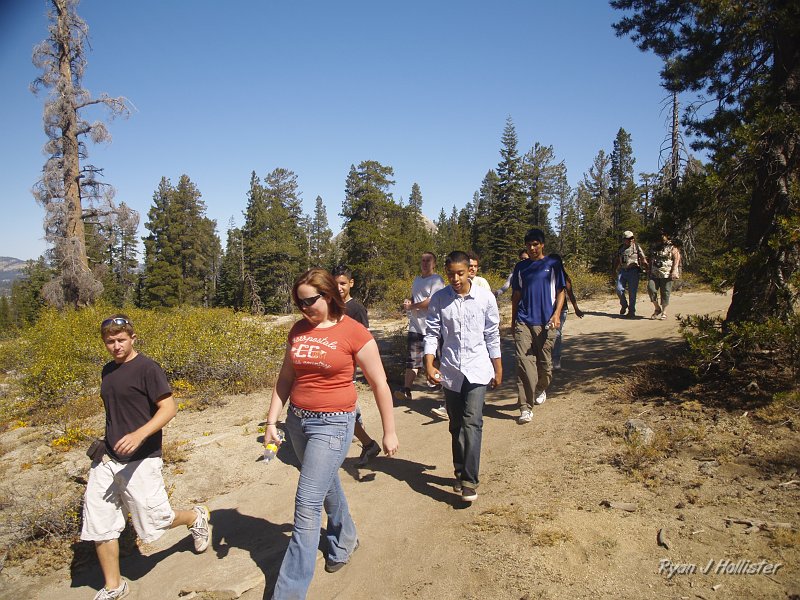 20090927_wildlink_0141.JPG - The start of our annual hike to Taft Point.