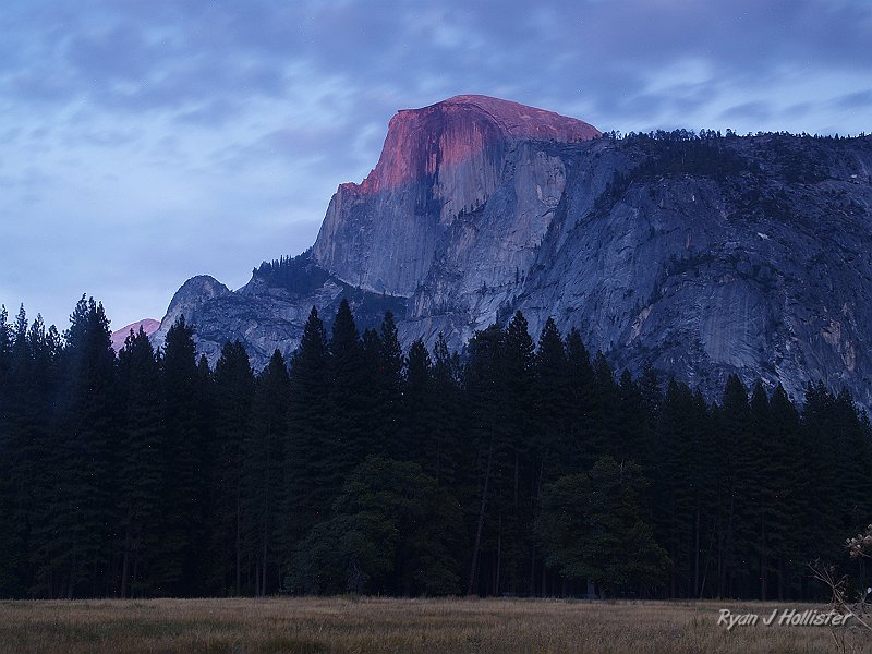 20090928_wildlink_0136.JPG - Another minute later and the last licks of alpenglow magic start to fade.