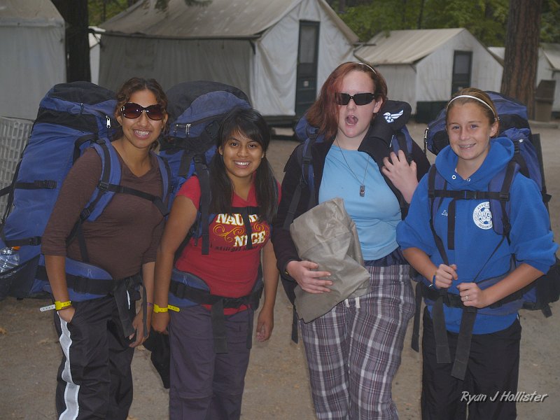 20090929_wildlink_0007.JPG - OK, I caught Francesca with a funny face, but it'll make a memory!
