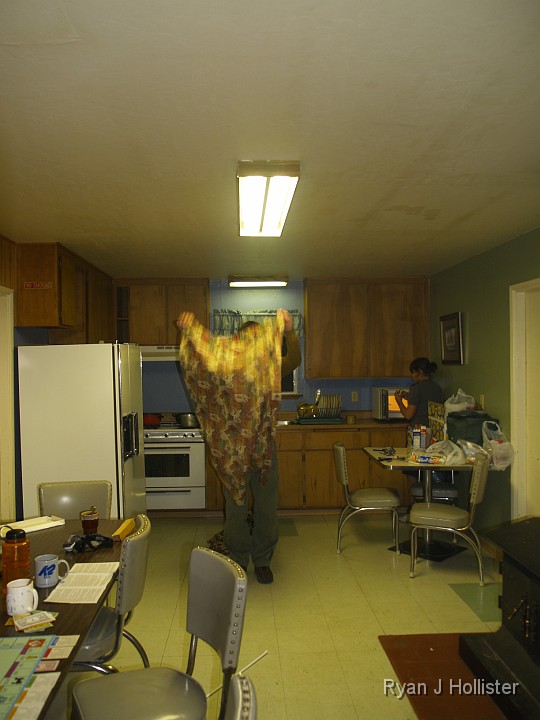 _B085521.JPG - The ol' Hollister drape fan to clear out the smoke.