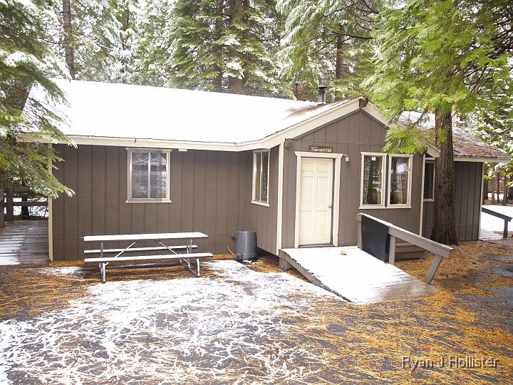 _B095528.JPG - Our cabin WITH snow!