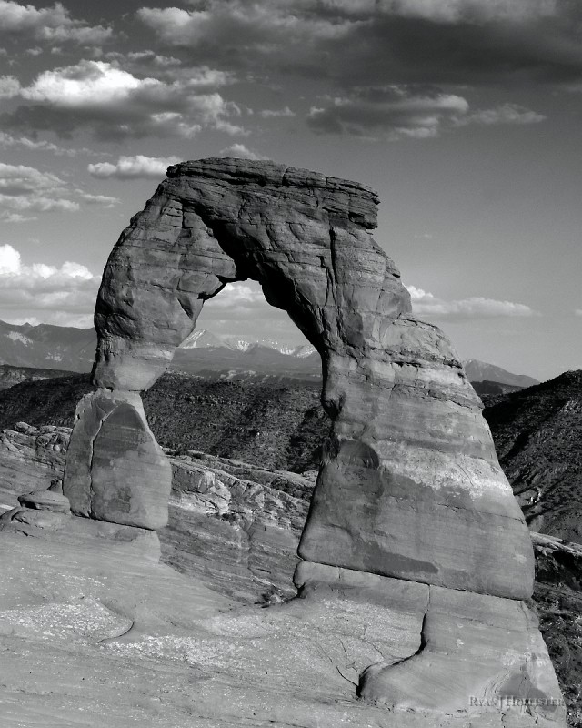 delicatearch.jpg - Delicate Arch.  Arches National Park, Utah.  16 X 20