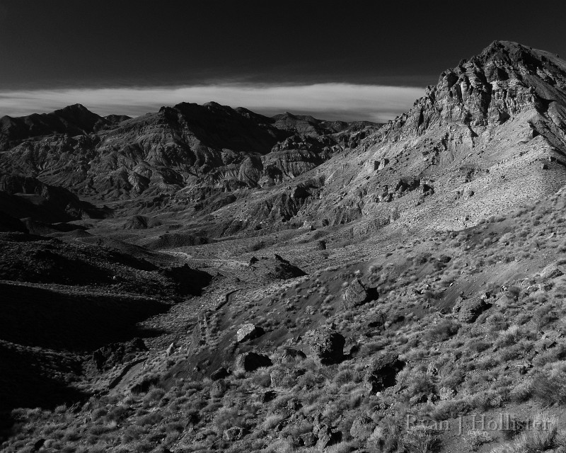 red_pass_death_valley_bw.jpg - 18 Red Pass - Death Valley National Park.