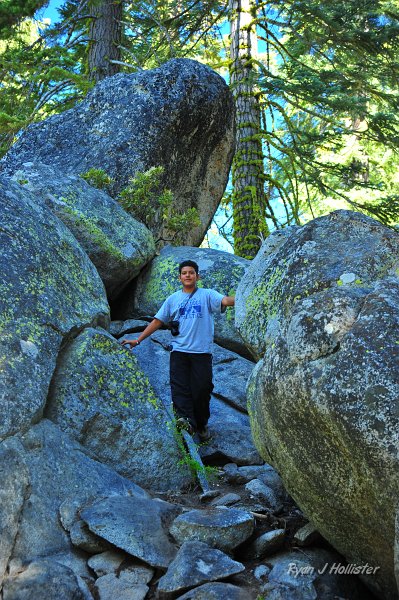 RJH_5305.JPG - Ruben went 'splorin'.