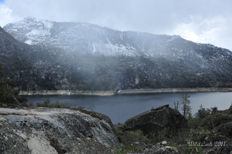 _RJH0064.JPG - This slightly unexpected snow shower made the hike even more awesome!