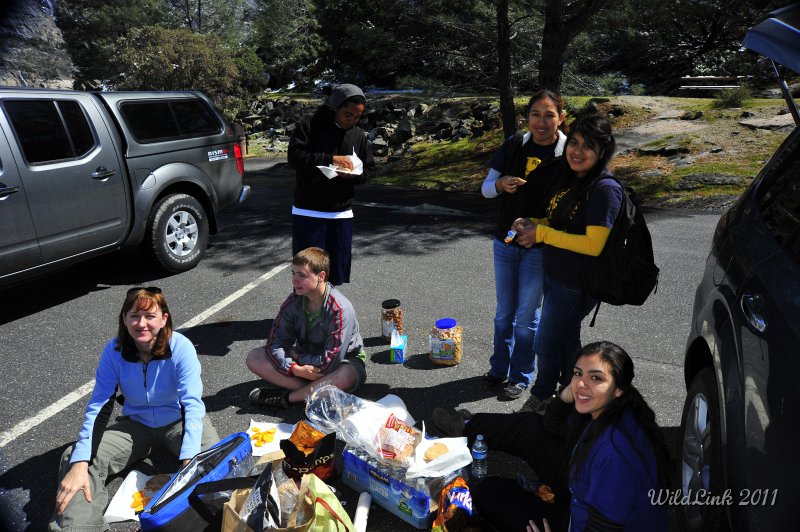 _RJH9886.JPG - Mrs H, Aaron, Mike, Daisy, Liz, Becca.