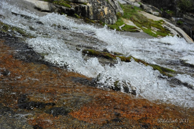 _RJH9974.JPG - My favorite part of the trail is here:  Where water rushes over the edge of the trail and into oblivian.