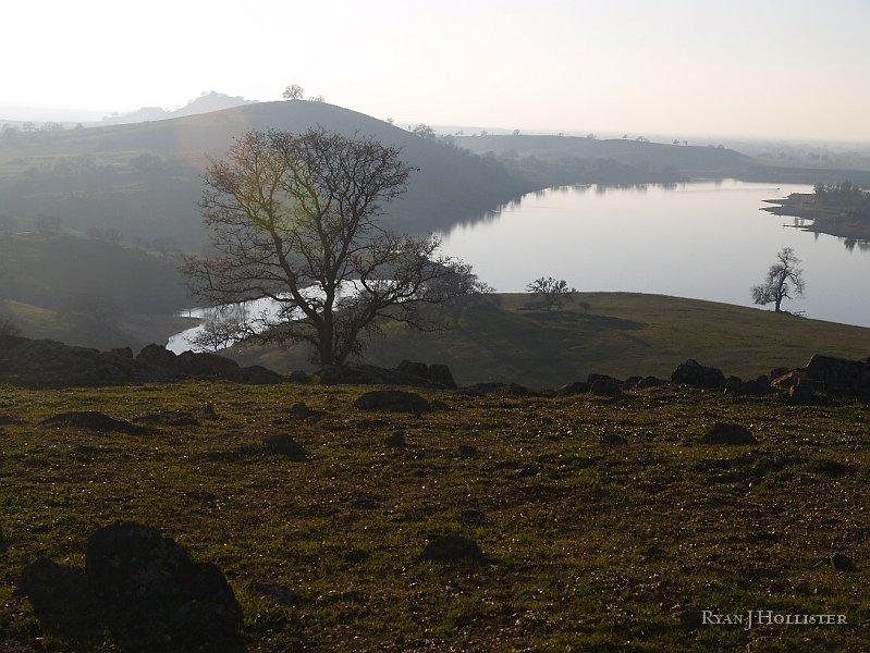 _1316518.JPG - Laura and I walked to the top of a knoll to take-in the view.