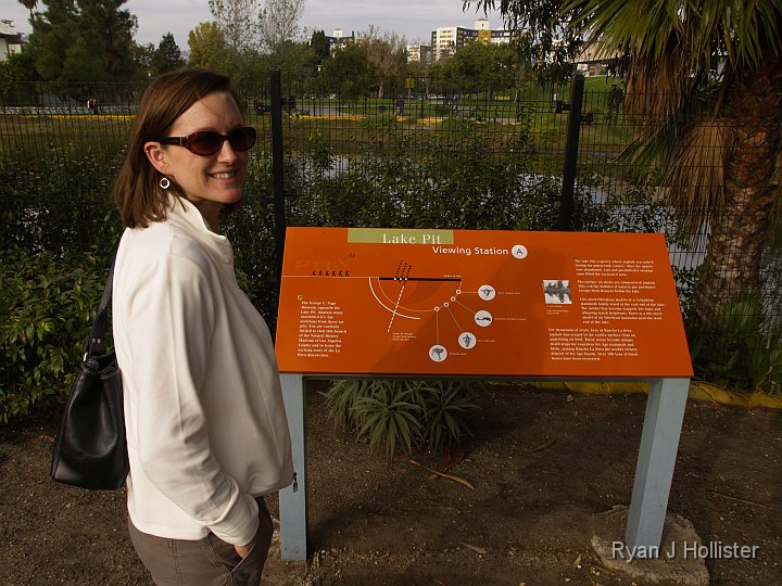_C075761.JPG - Mrs H looking pleased about getting to share the tar pits with me.