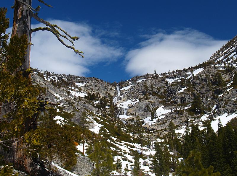 _4051568.JPG - Horsetail Falls.