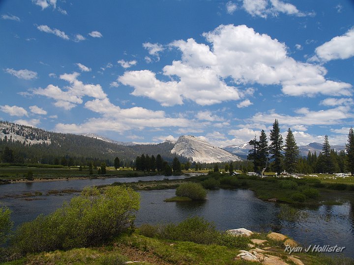 _7010070.JPG - I would love to have a house here.
