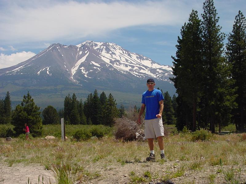 DSC00093.JPG - Me, in my younger days in front of Mt Shasta.