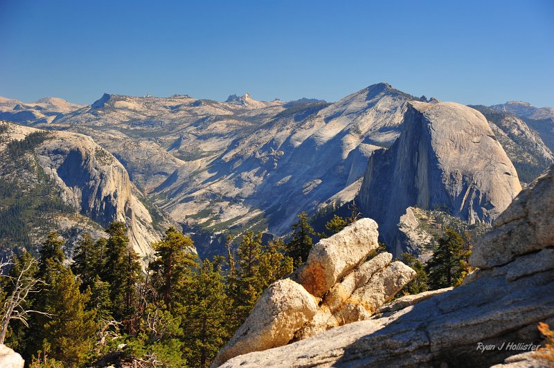 RJH_5499.JPG - The large bump directly behind half-dome is Clouds Rest.  All of our kids made it to the top.