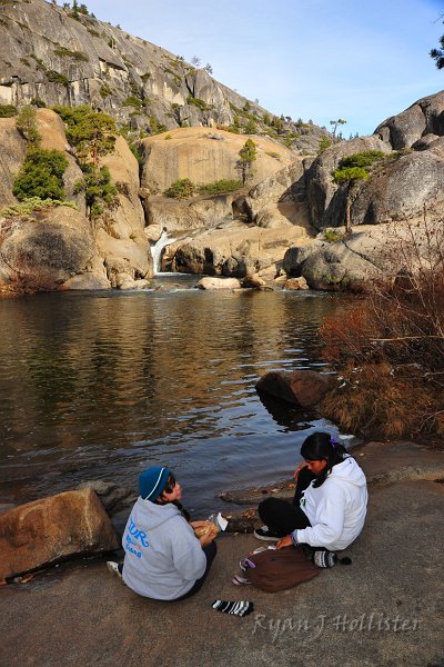 RJH_6680.JPG - Maria and Gabby enjoy the serenity.