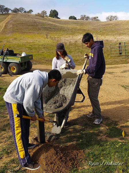 pacheco_120509_1042.JPG - The adults had fun supervising.